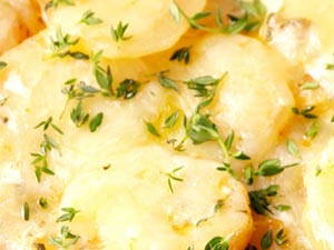 Slow Cooker Scalloped Potatoes