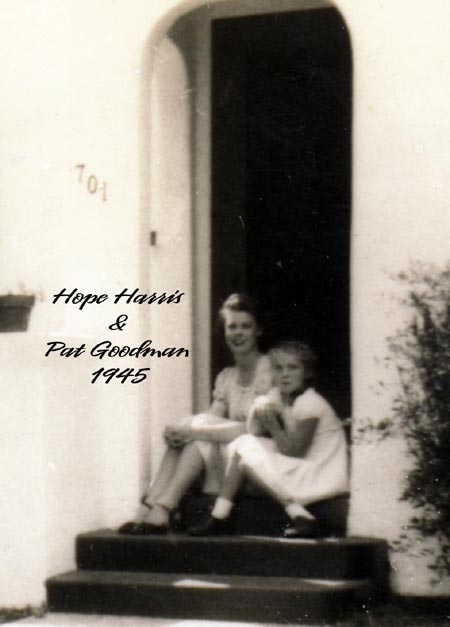 Hope&Pat1945