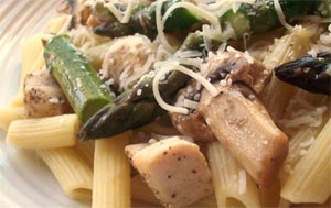 Penne with Chicken and Asparagus