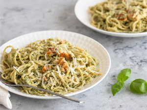 Pesto Salmon Pasta