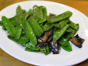 Snow Peas and Mushrooms