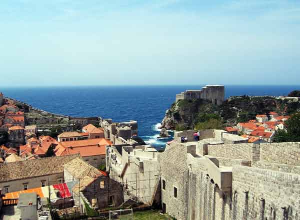 Wall&Fort Lovrij-051005-1148a