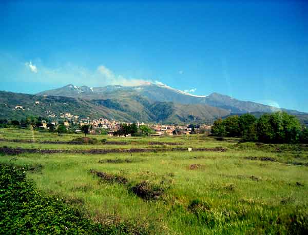 MtEtna-Messina-Sicily-050105-839a