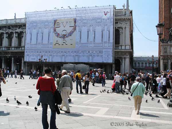 ScaffoldCover-PiazzaSanMarco-043005-128p