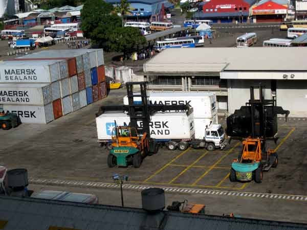 2460-StackingContainerOnTruck-071014-355p