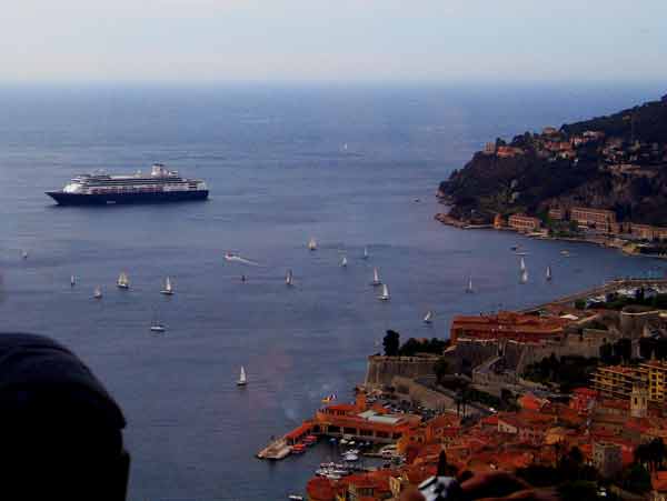 Villefranche&Rotterdam-c-042405-1052a