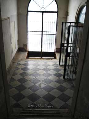 Ground-Floor-043005-1107a