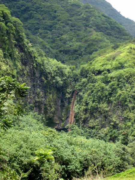 1675-ChocolateWaterfall-071007-1221p