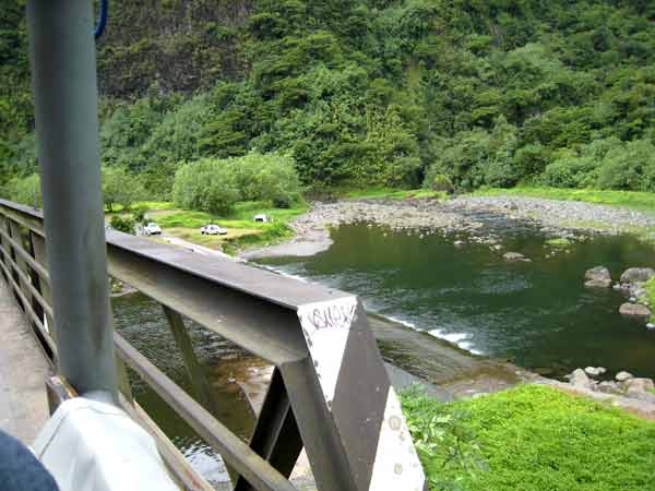 1684-RiverCrossing-DamBelow-071007-1233p